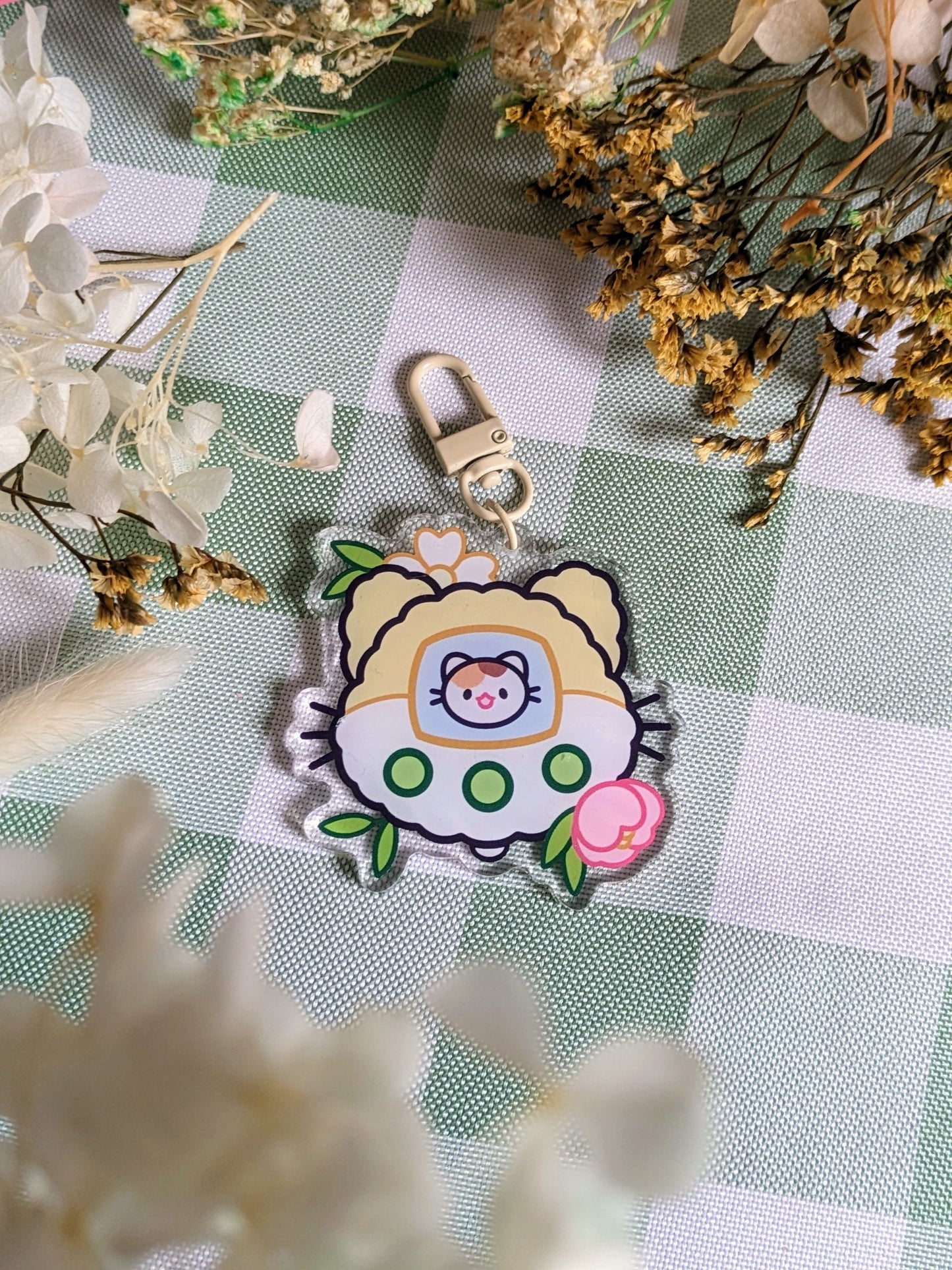 Kitty tamagotchi keyring